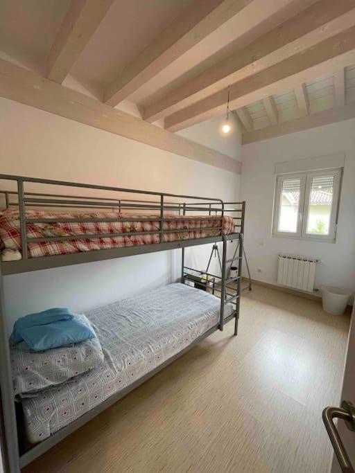 Casa En La Montana Con Piscina De Temporada Villa Arredondo Екстериор снимка